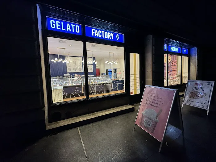 Gelato Factory Picture 8