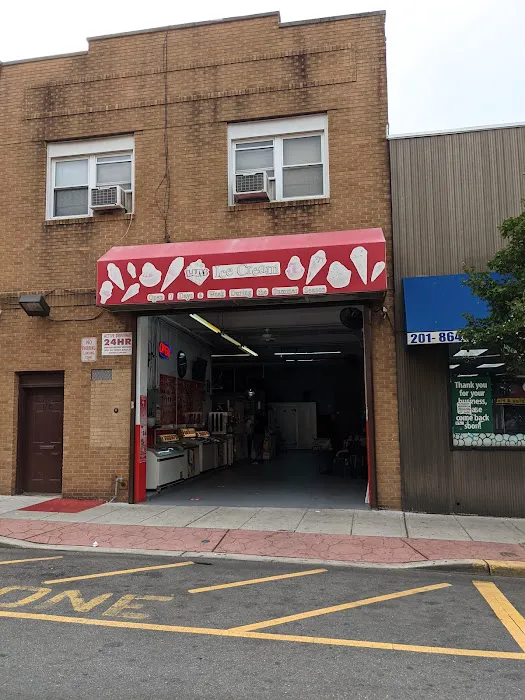 Luis Ice Cream LLC Picture 4