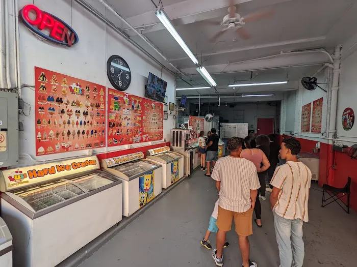 Luis Ice Cream LLC Picture 8