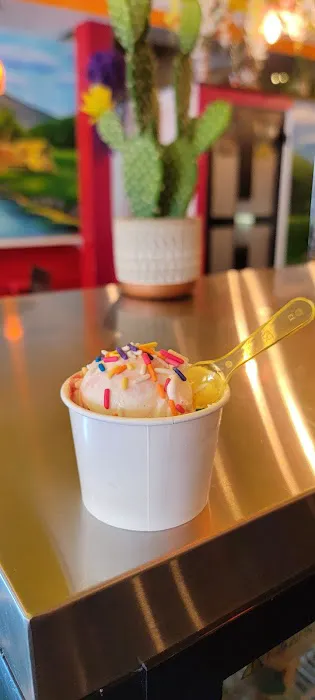 Ice Cream Premium Picture 5