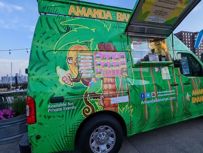 Amanda Bananas Picture 6