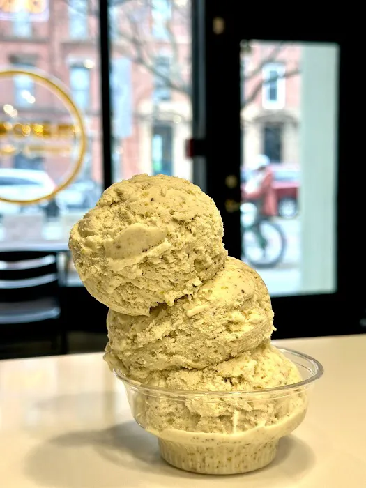 Maroons Creamery - Hand Crafted Ice Cream Picture 5