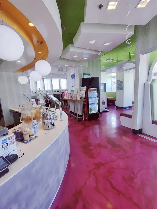 16 Handles Picture 8