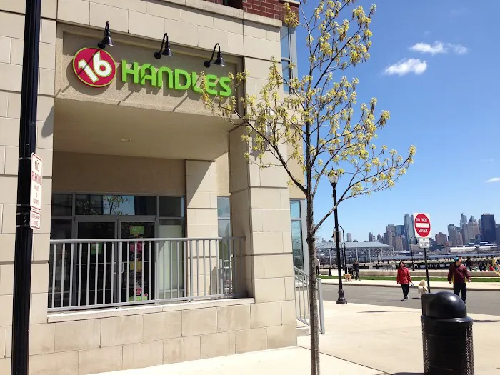 16 Handles Picture 3