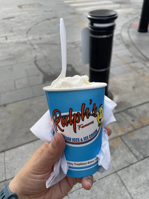 Ralph's famous Italian ices Picture 7
