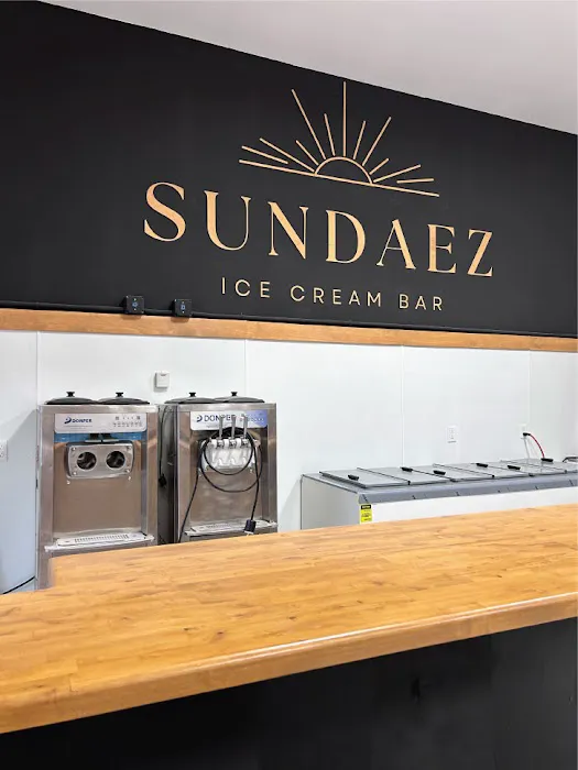 Sundaez Ice Cream Bar Picture 2
