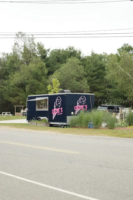 Izzie's Ice Cream Picture 6