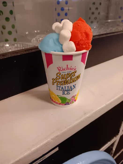 Pj's Slush shop Picture 1