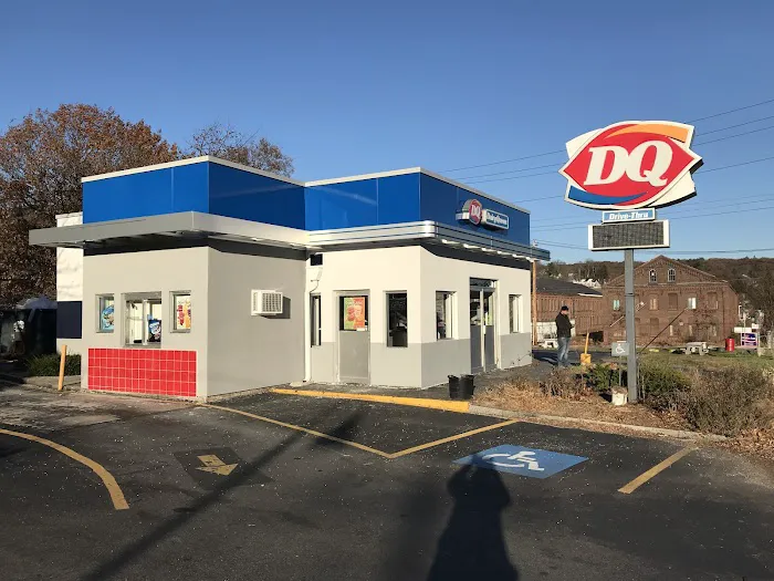 Dairy Queen (Treat) Picture 7