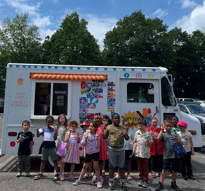 Summa Madness LLC~Ice Cream Truck Picture 1