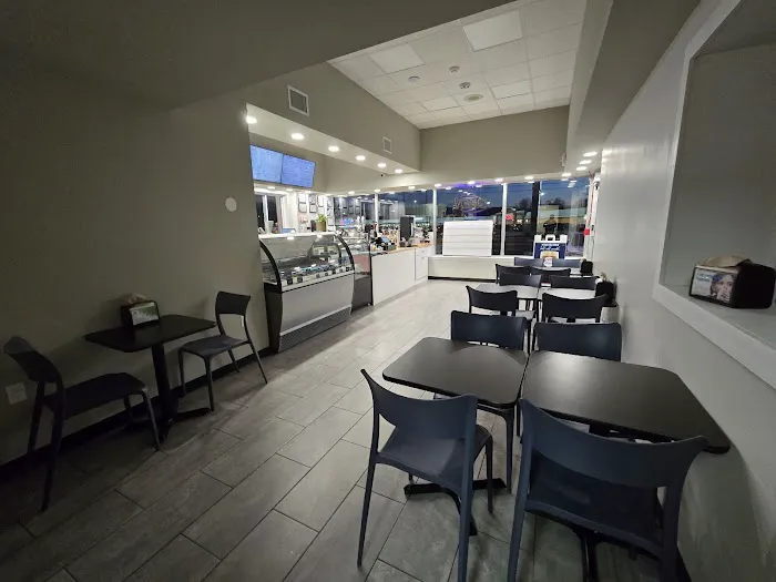 Mrs. C's Soft Serve & Cafe Picture 9
