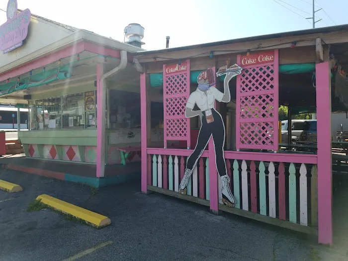 Bobbie's Dairy Dip Picture 9