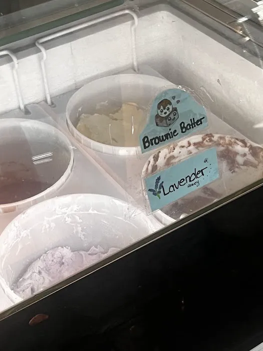 Ice Cream Shop of Manahawkin Picture 4