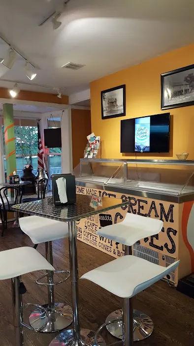Ice Cream Shop of Manahawkin Picture 1