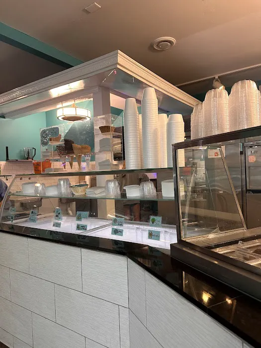 Ice Cream Shop of Manahawkin Picture 5