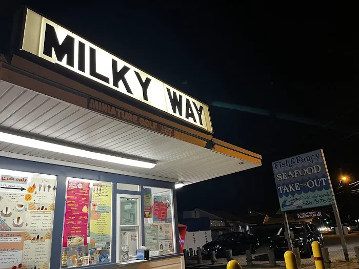 Milky Way Ice Cream & Mini Golf Picture 1