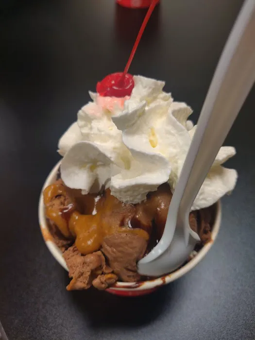 The Dugout Ice Cream Picture 9