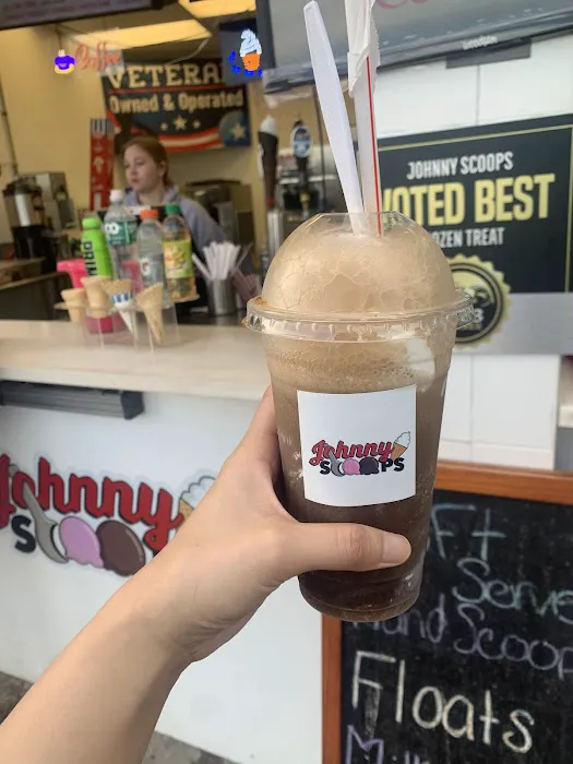 Johnny Scoops Picture 9