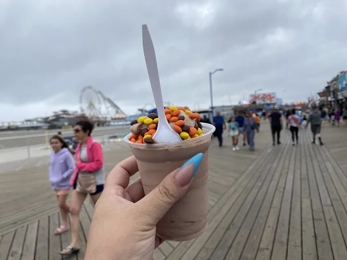 Mister Softee 3118 Boardwalk Wildwood, NJ Picture 4