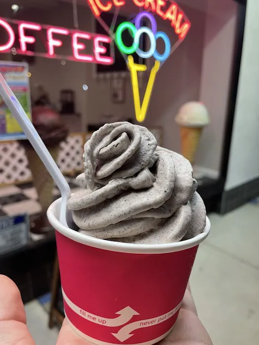 Utterly Ice Cream, Coffee and Cereal Bar Picture 9