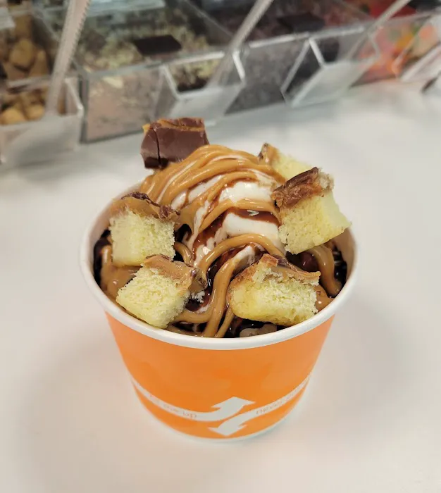 Cone Crazy Ice Cream Shop Picture 4