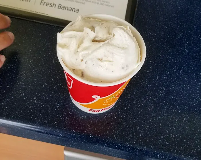 Dairy Queen (Treat) Picture 3