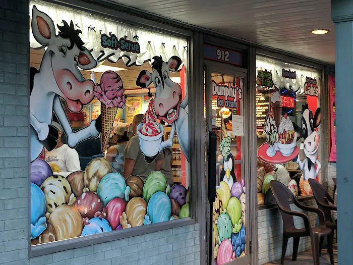 Dunphy's Ice Cream Store Picture 6