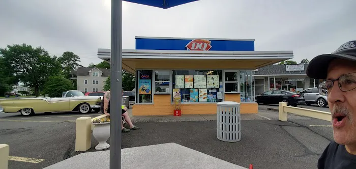 Dairy Queen (Treat) Picture 5