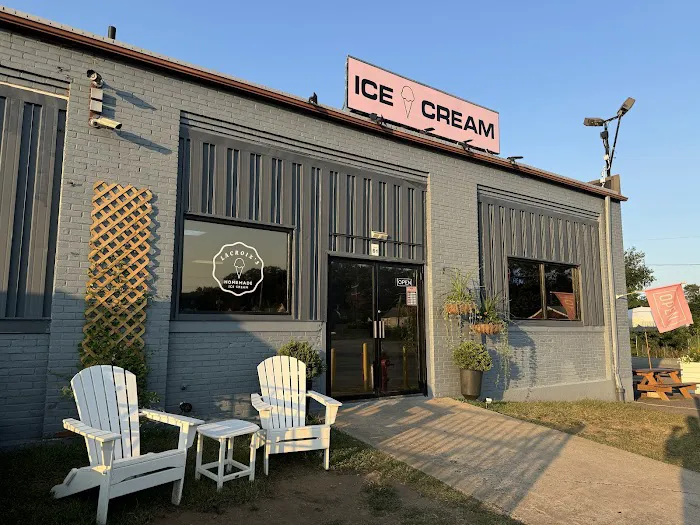 Lacroix’s Homemade Ice Cream Picture 10