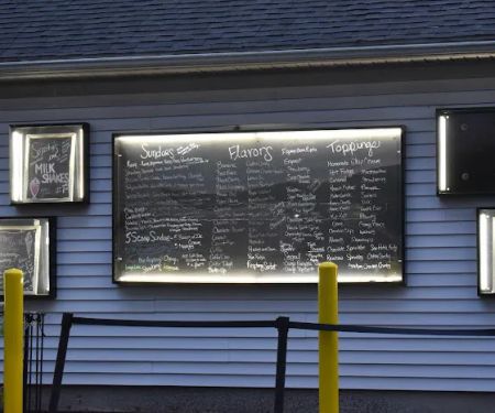 Praline's Ice Cream of Plainville, CT