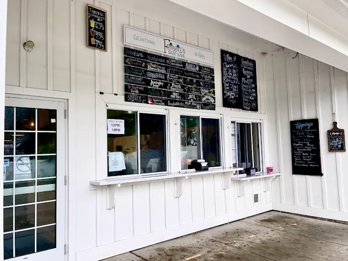 Frisbie's Dairy Barn Picture 7