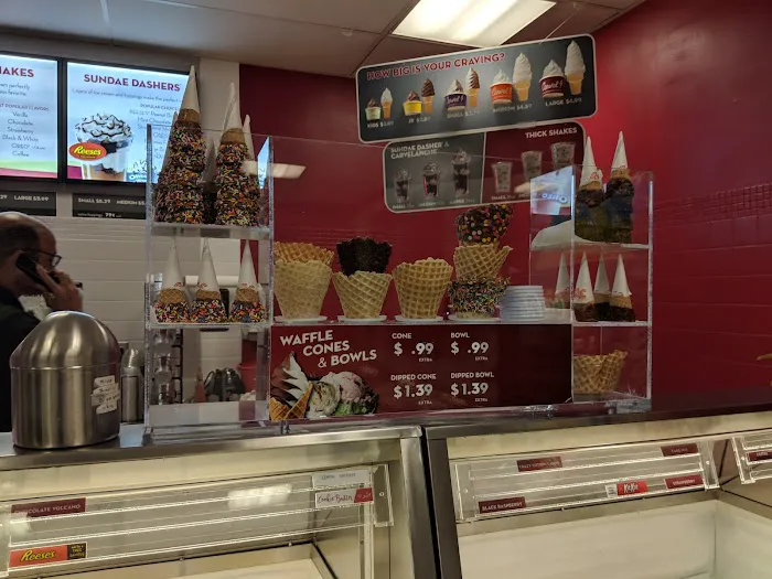 Carvel of Avon Picture 9