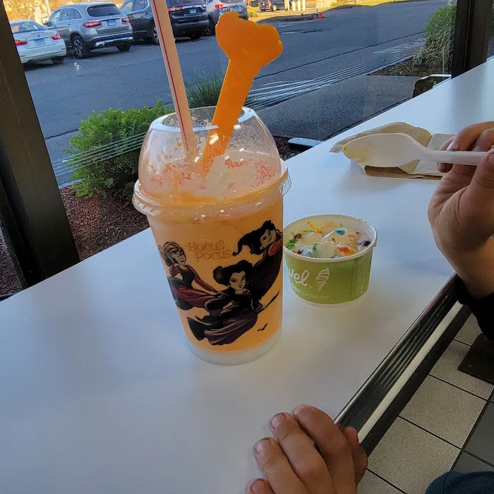 Carvel of Avon Picture 7