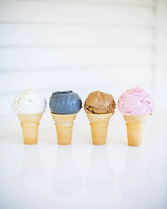 Dom's Creamery Picture 2