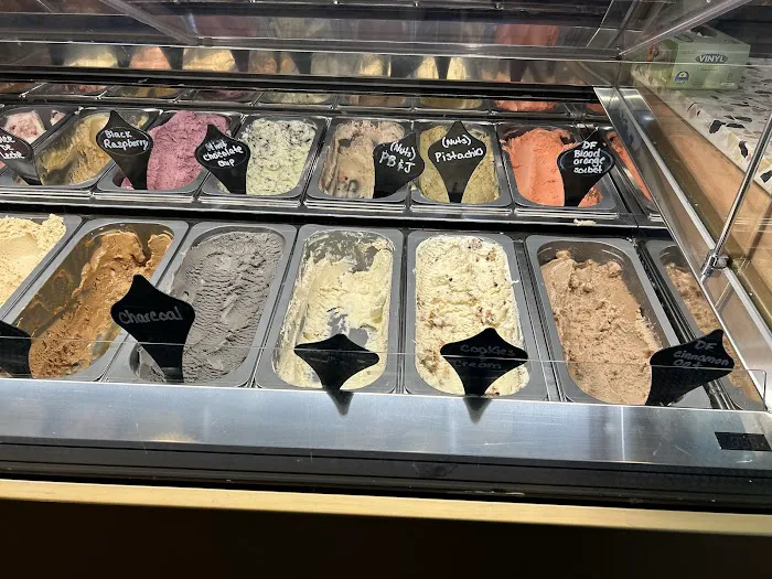 Dom's Creamery Picture 5