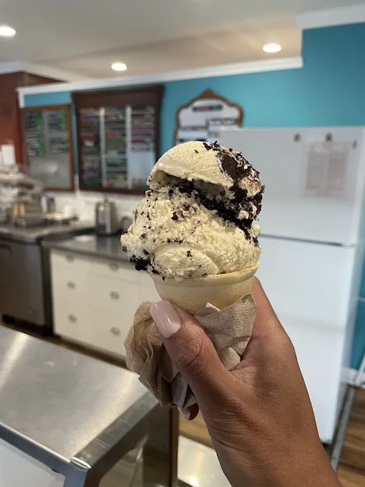 Grassroots Ice Cream Picture 1