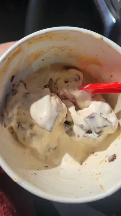 Dairy Queen (Treat) Picture 3