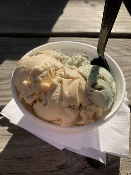 Angel's Savin Rock Creamery Picture 5