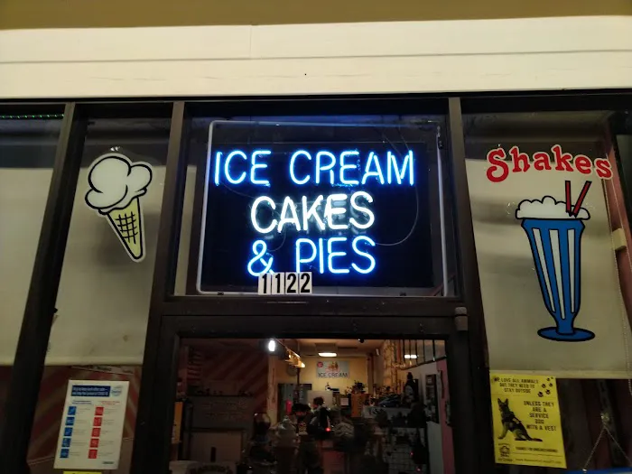 Banana's Ice Cream Picture 8