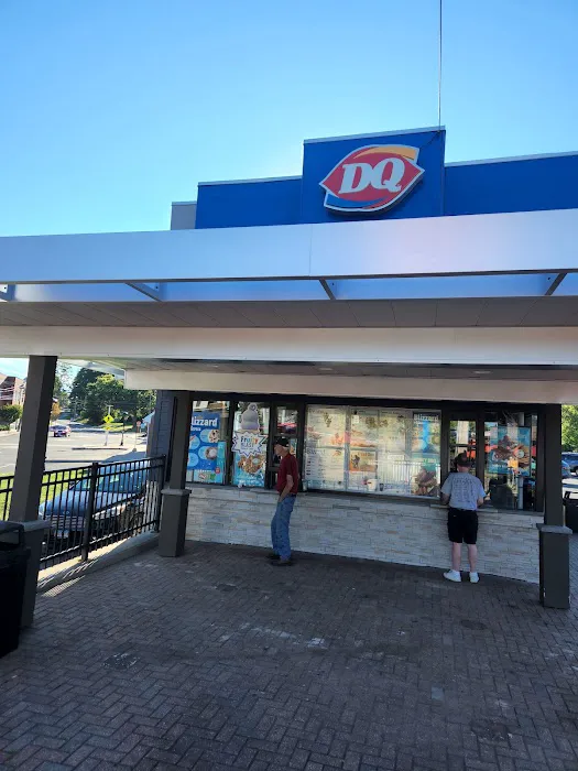 Dairy Queen (Treat) Picture 6