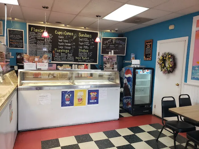 Praline's Ice Cream Picture 9