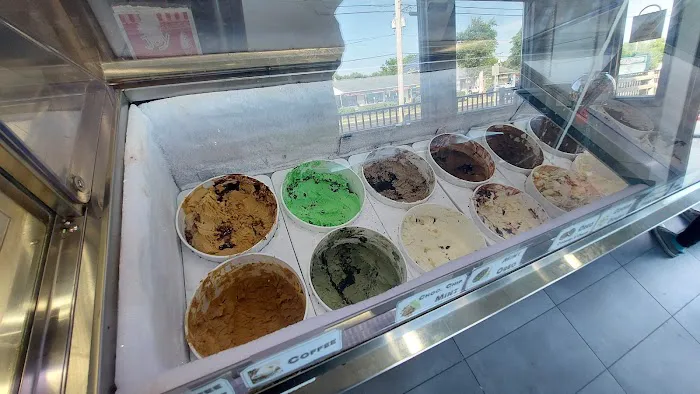 Mrs. Walker's Homemade Ice Cream Picture 5