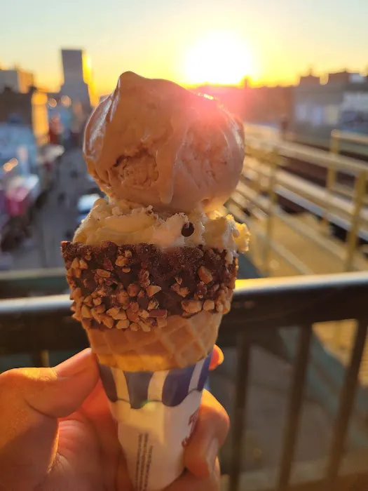Carvel Picture 9