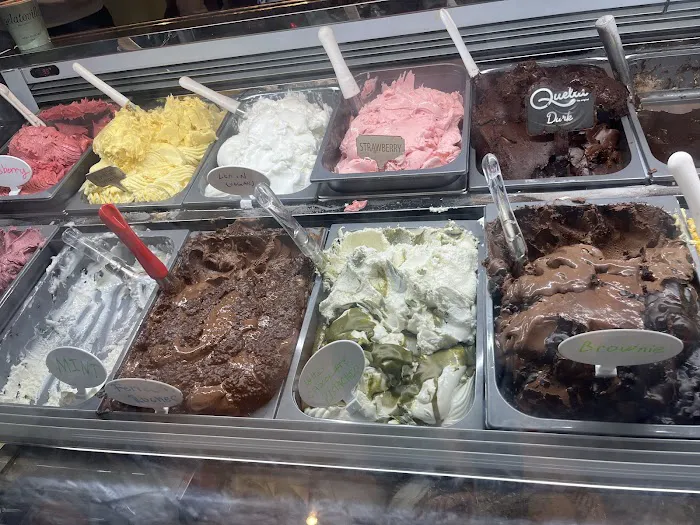 Gelatoville Italian Gelato Coffee & Bakery Picture 7