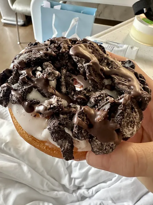 Holey Cream Picture 8