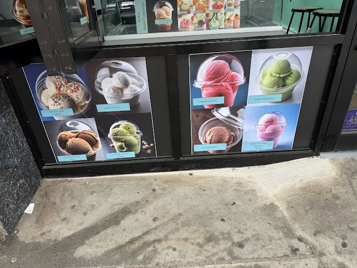 Tealbo Gelato Cafe Picture 4