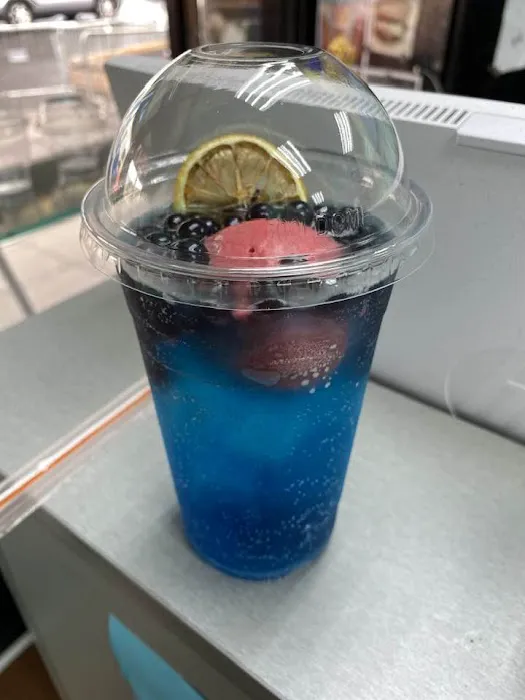Tealbo Gelato Cafe Picture 8