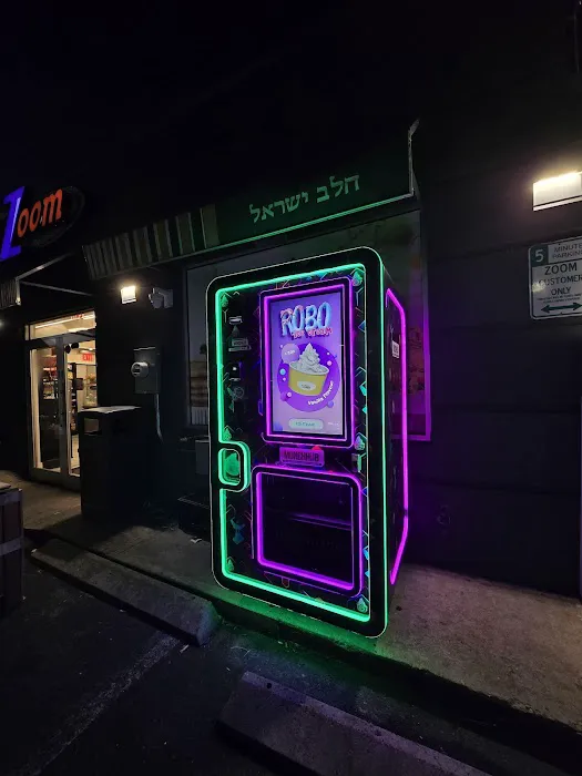 MunchHub Ice Cream Robot Vending Picture 4