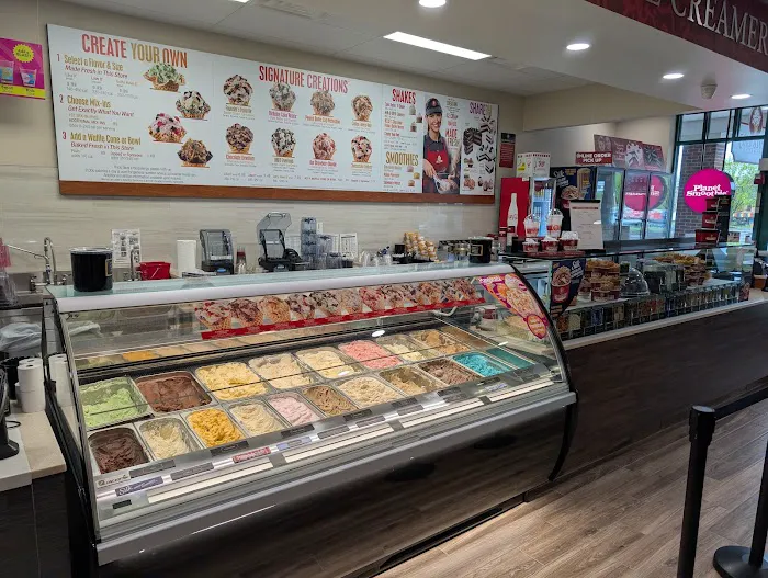 Cold Stone Creamery Picture 3