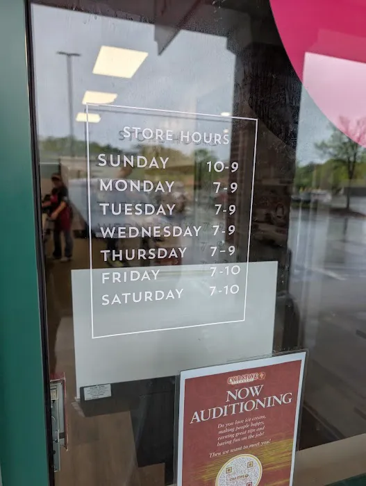 Cold Stone Creamery Picture 2